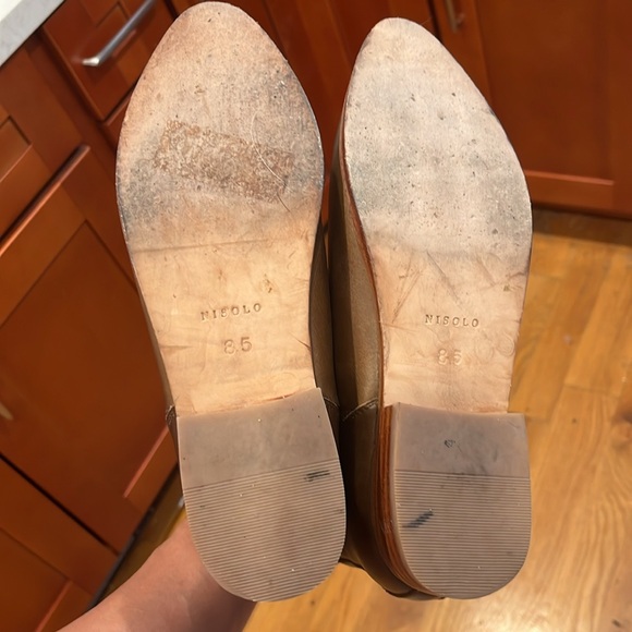 Nisolo Eva Everyday Chelsea Boot 8.5 - Picture 8 of 8